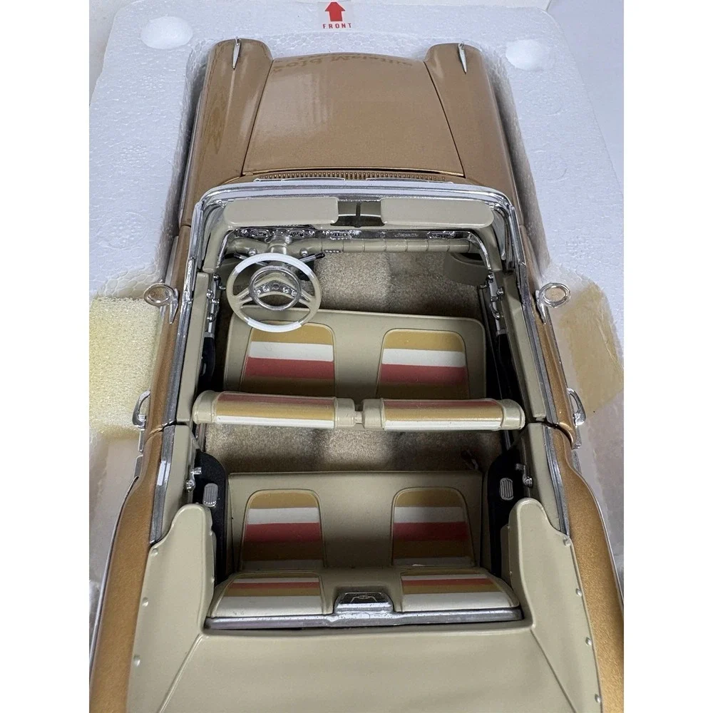 Danbury Mint 1958 Chevy Impala Gold Convertible 1:24 Diecast Anniversary